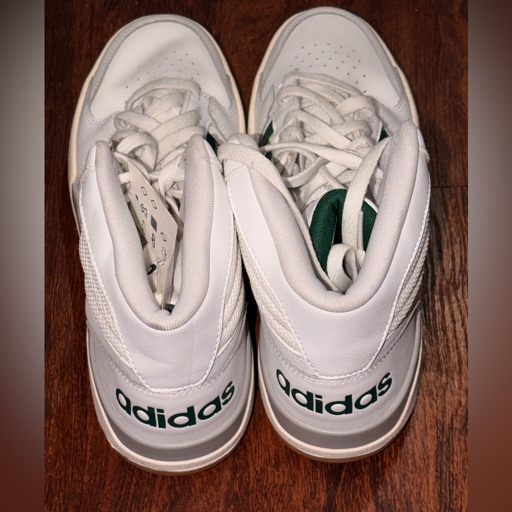 Adidas - Picture 7 of 13